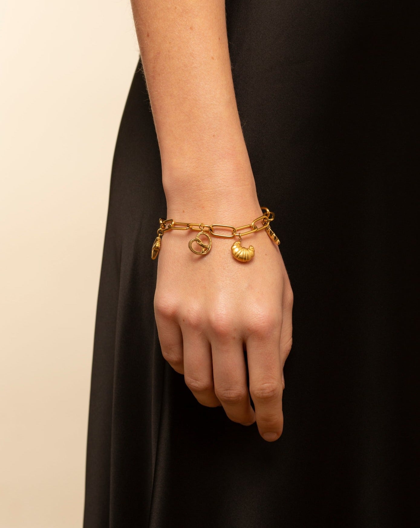 Carbs Bracelet Gold