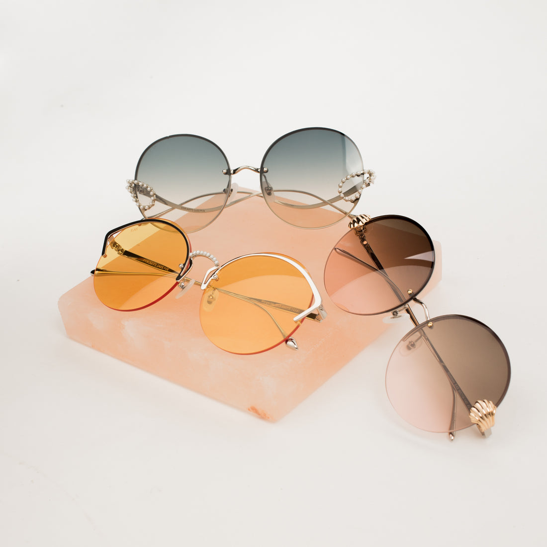 Trending: Pearl Sunglasses