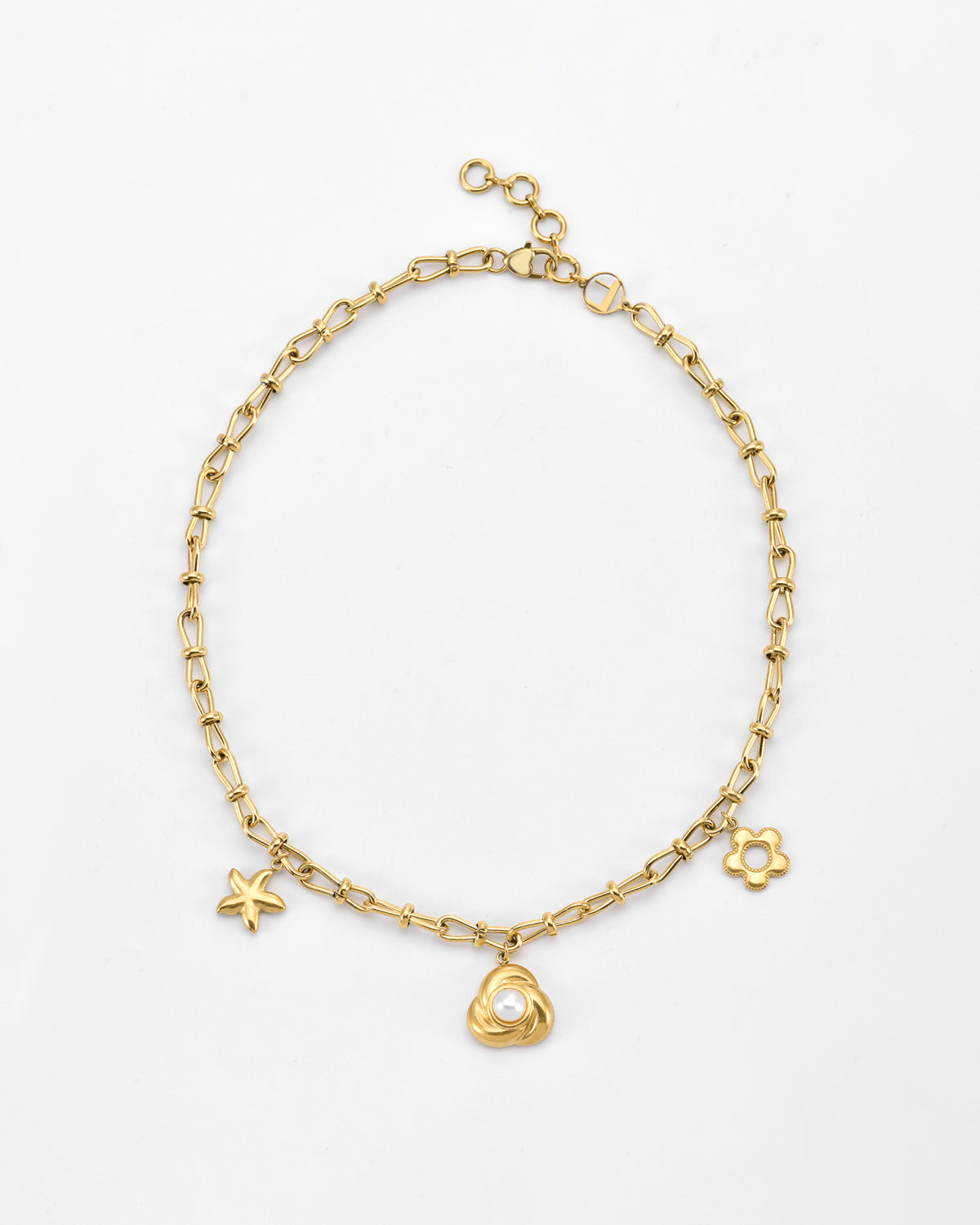 Daisy Necklace