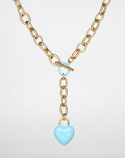 The Kiss Necklace