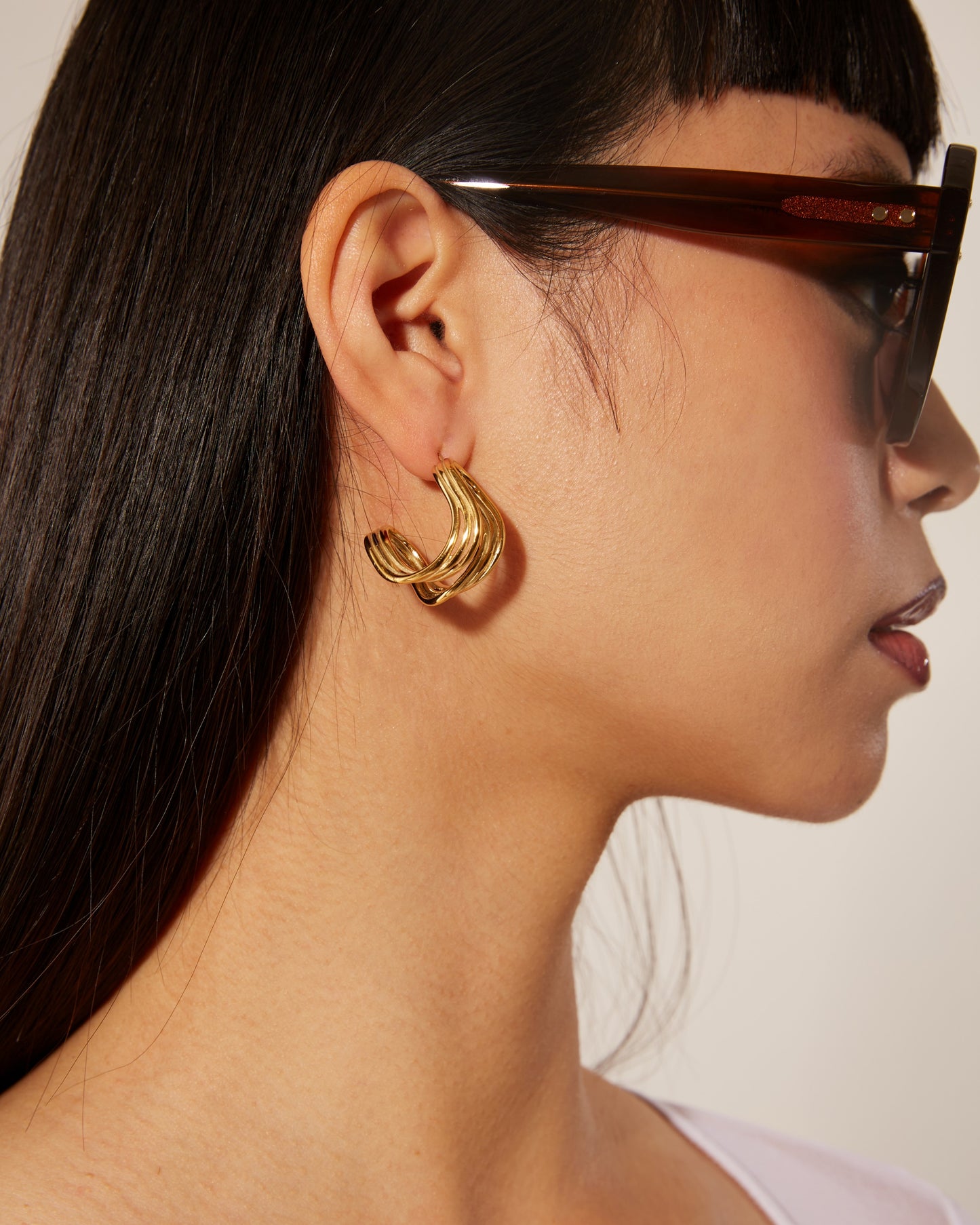 Portrait Earrings Gold