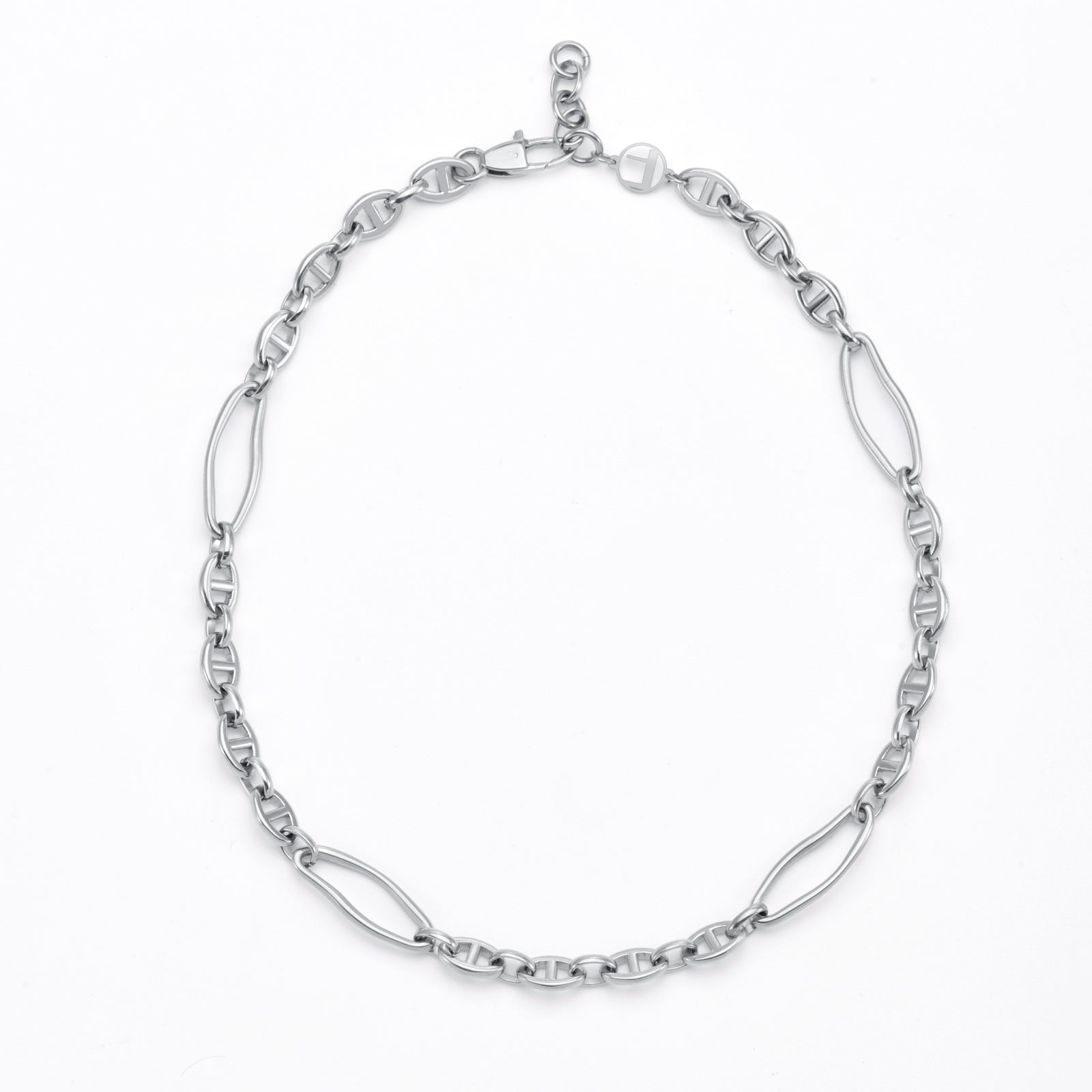 Portrait Necklace Silver
